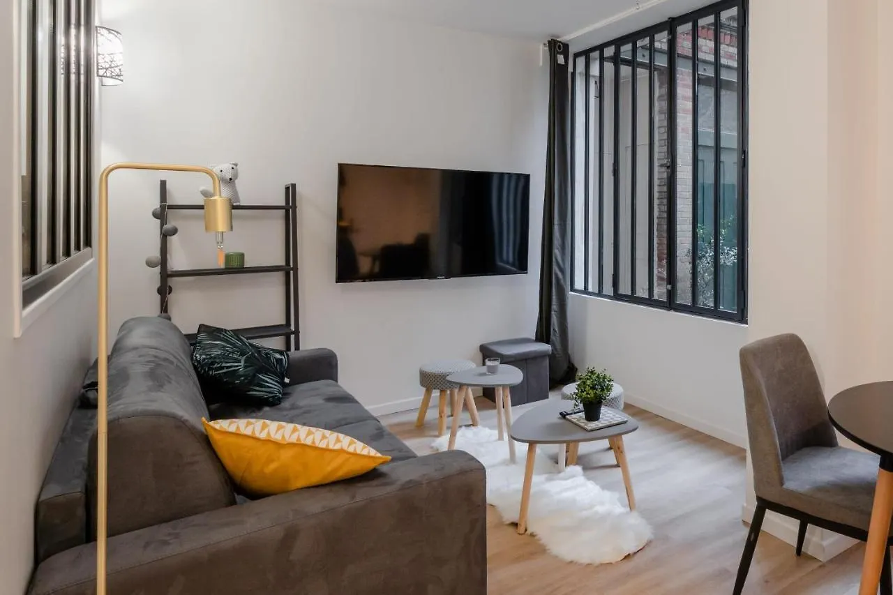 Cosy Apartment - Gare De L'Est - Paris Center - Republique