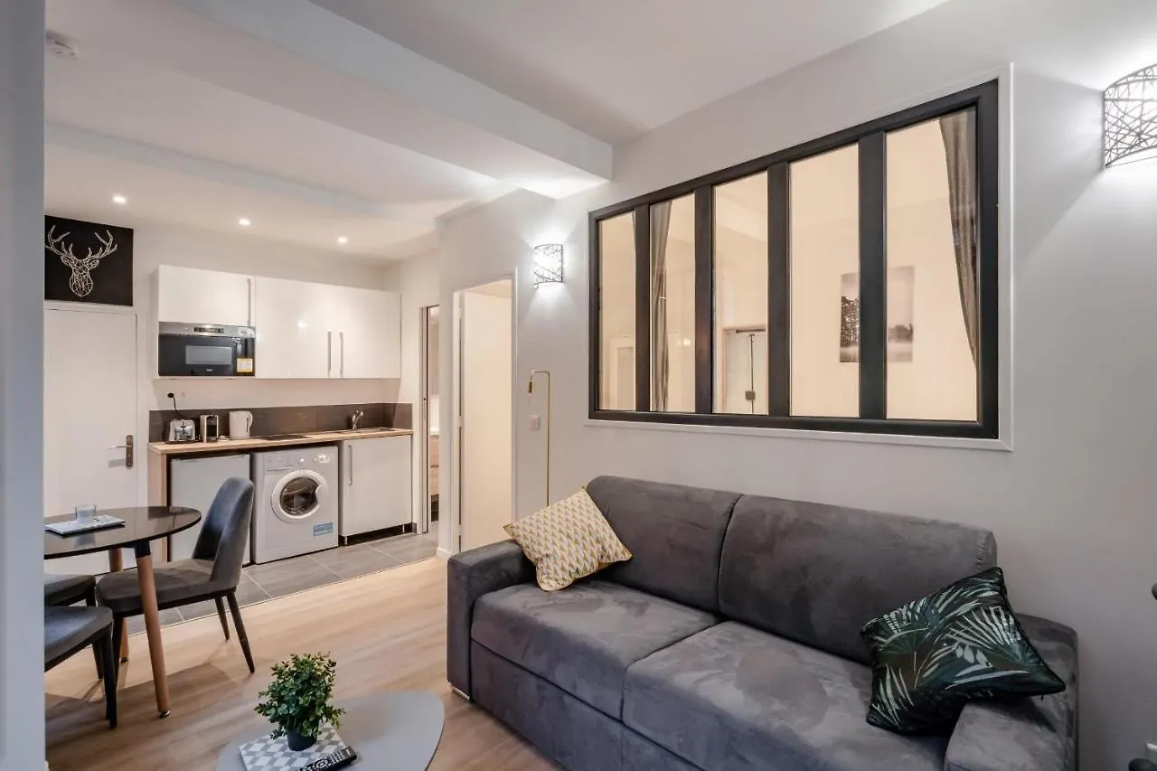 Cosy Apartment - Gare De L'Est - Paris Center - Republique