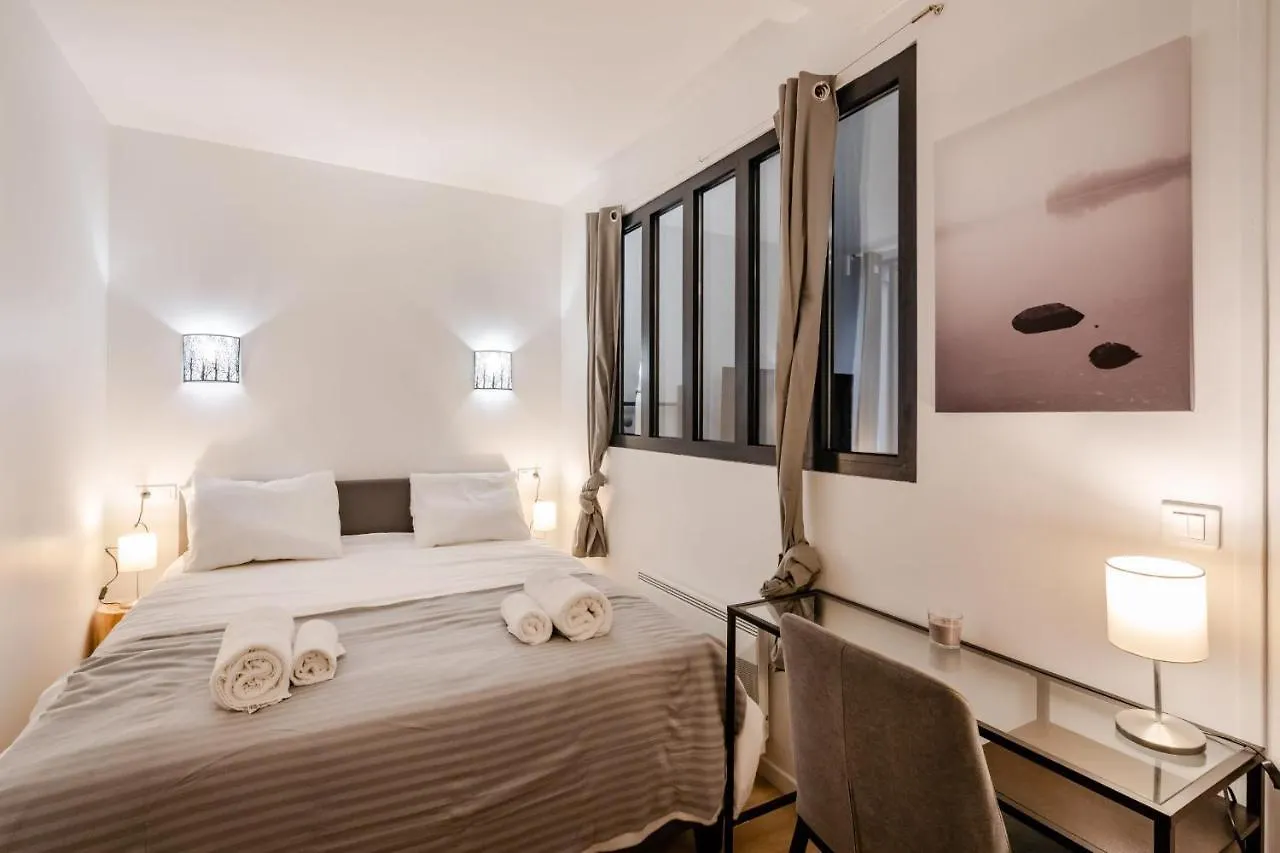 Cosy Apartment - Gare De L'Est - Paris Center - Republique